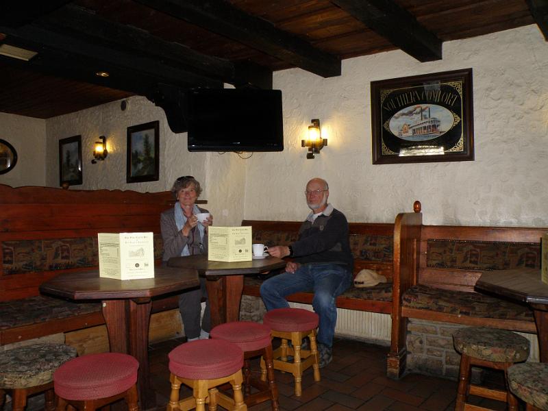 20100807e koffie in de pub.JPG